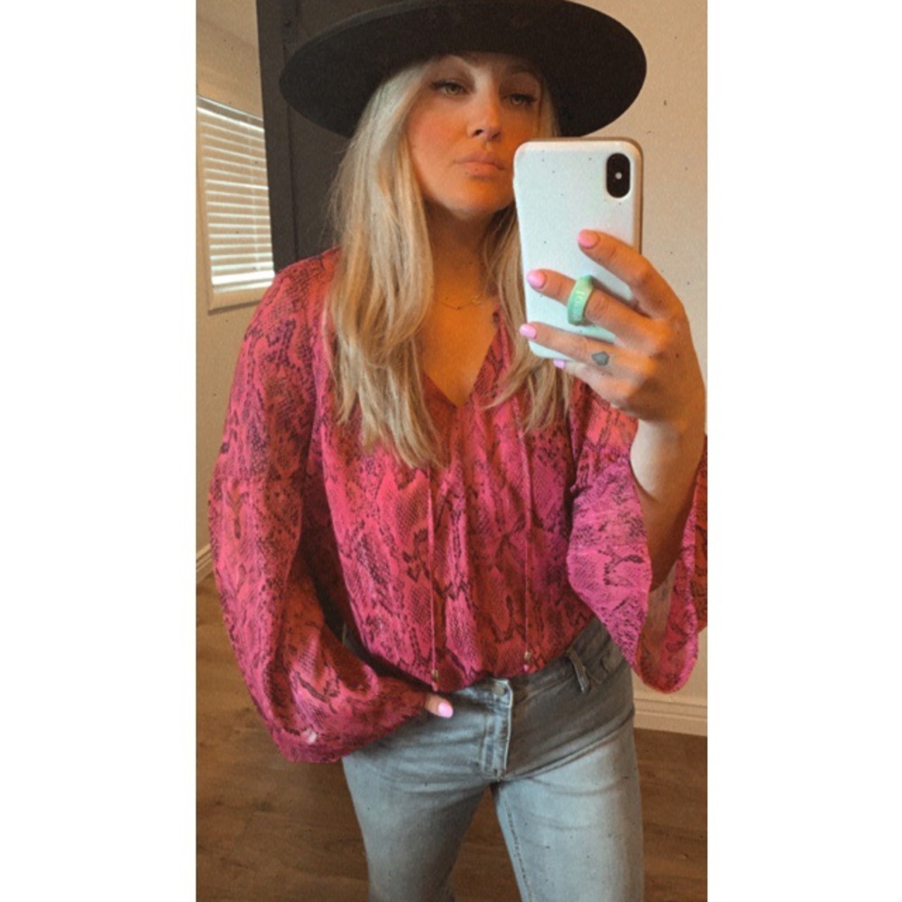 Jennifer Lopez Pink Snake Print Blouse S BOHO